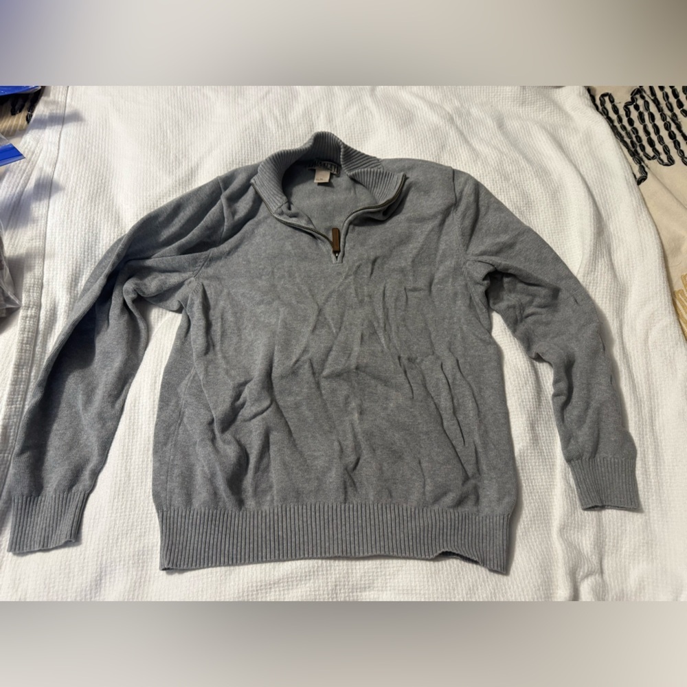 Duluth Trading Co Gray 1/4 zip Men's Sweater